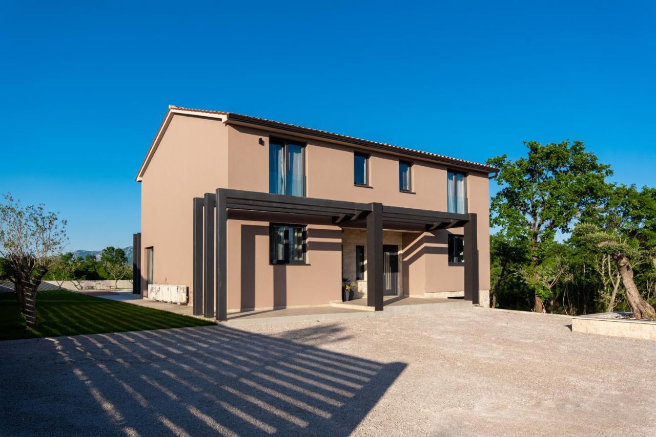 Villa Zara Santalezi Exterior photo